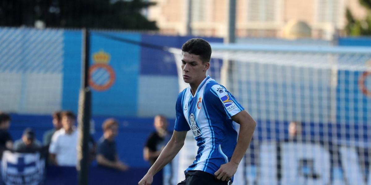 Simo, listo para tirar la puerta abajo