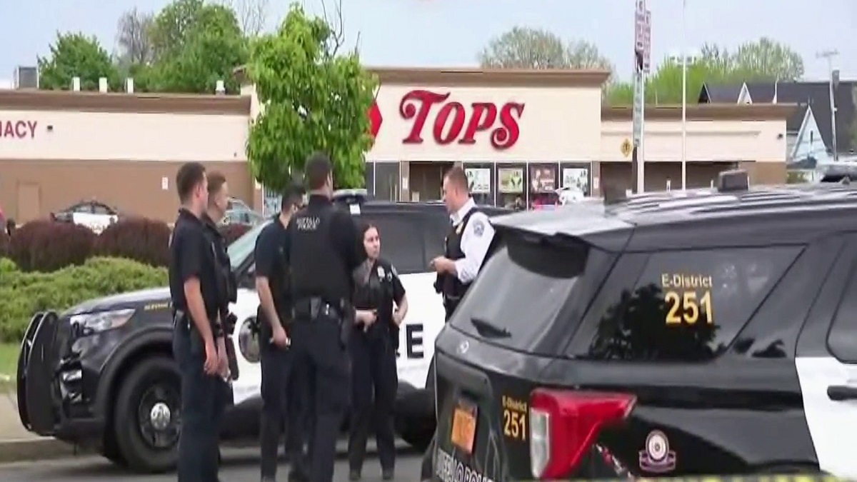 Sospechoso de masacre en Buffalo, NY, recibe nuevos cargos