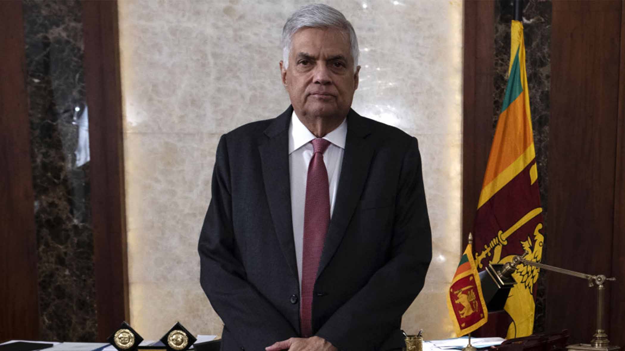 Sri Lanka: primer ministro accede a renunciar tras manifestación masiva