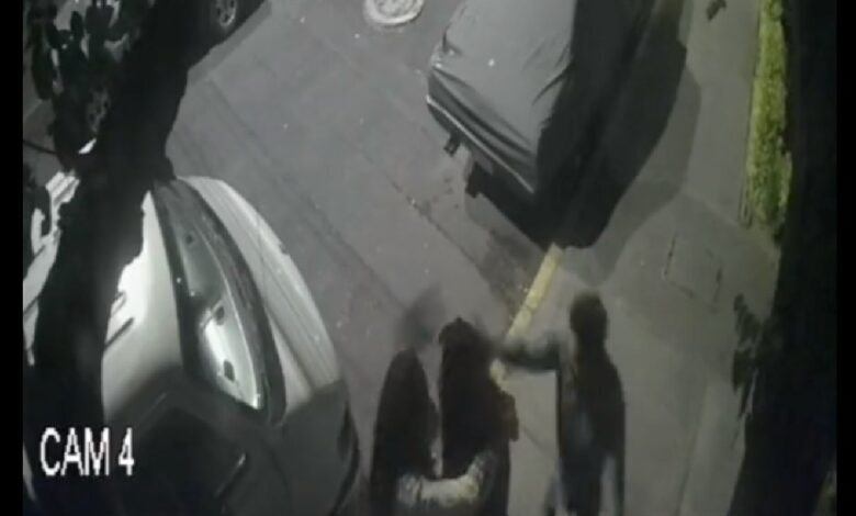 Sujeto agredió con un ladrillo a una pareja de mujeres en la Alcaldía Coyoacán | Video