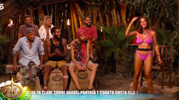 Anabel Pantoja luce su nuevo look / Telecinco