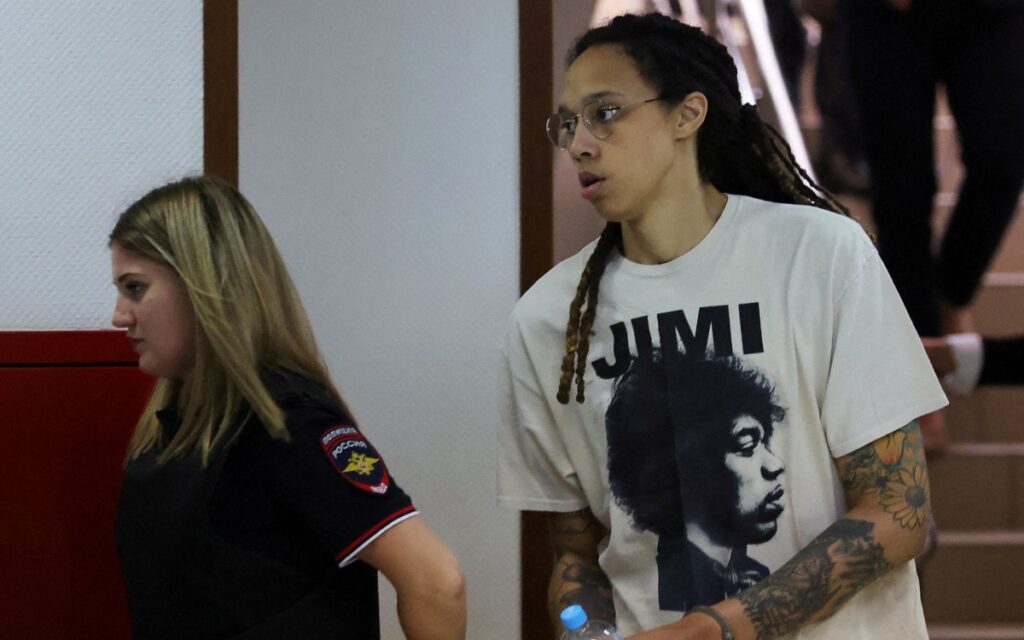 Trabaja Joe Biden "arduamente" para la liberación de Brittney Griner | Video