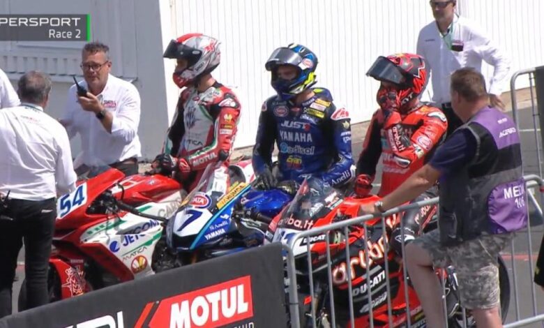 Triplete italiano ante la ausencia de Aegerter