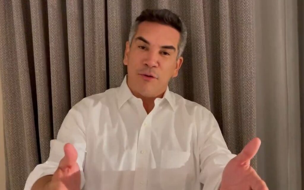 Tuit del gobierno federal 'tira cualquier carpeta de investigación' porque viola el debido proceso: 'Alito' Moreno | Video