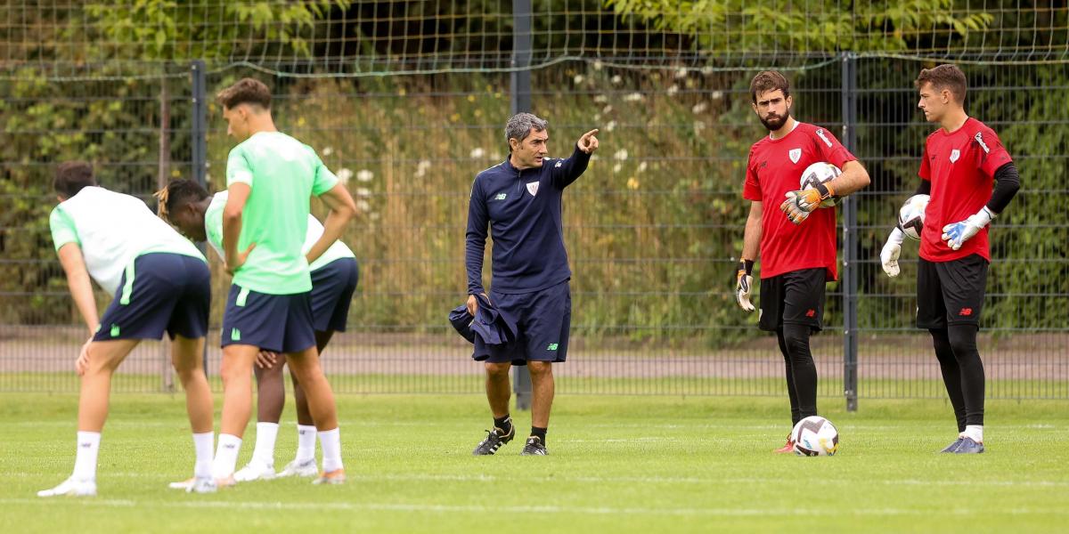 Último test del stage alemán con el futuro de Iñigo Martínez en el aire