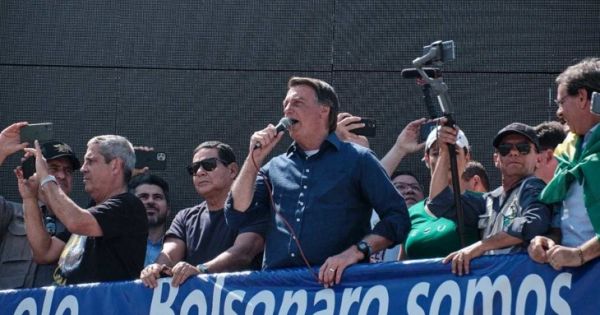 Un seguidor de Jair Bolsonaro mató a tiros a un dirigente del partido de Lula da Silva