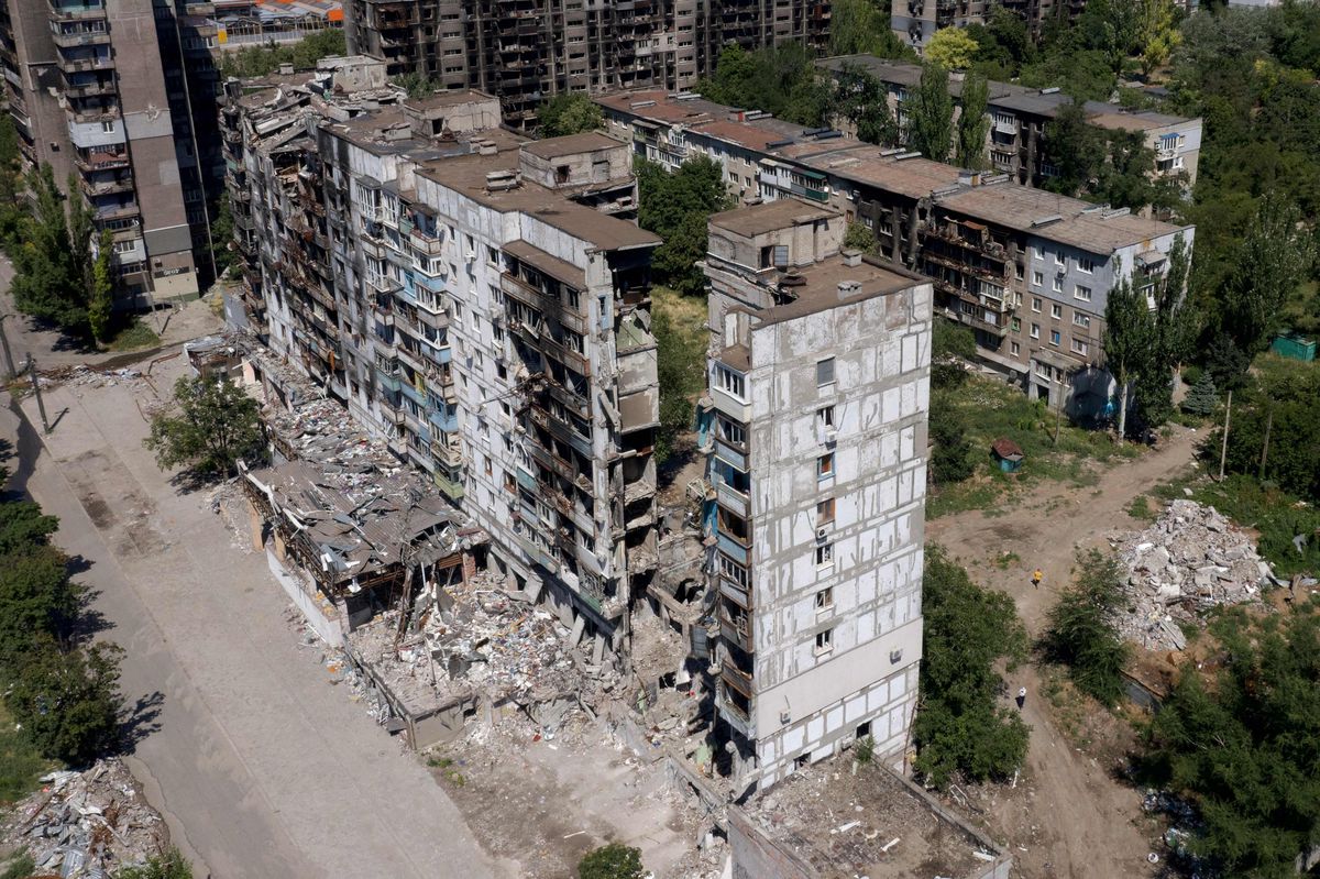 Vídeo | Así está Mariupol dos meses después de quedar en manos del ejército ruso