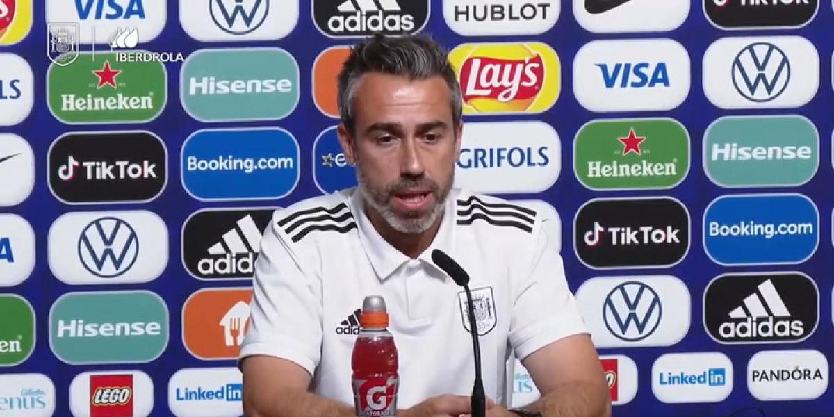 Vilda: "No cambiaría a ninguna jugadora de las mías por otra"