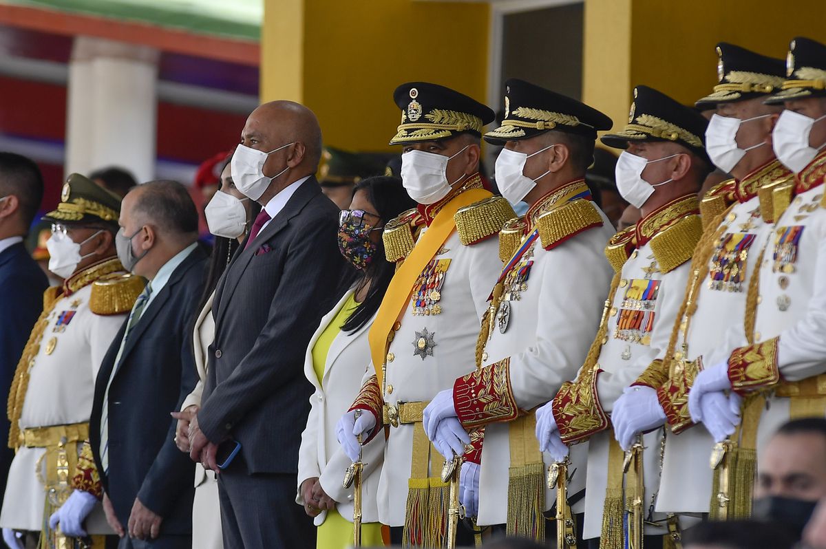 Vladimir Padrino, el eterno ministro chavista aliado de Rusia