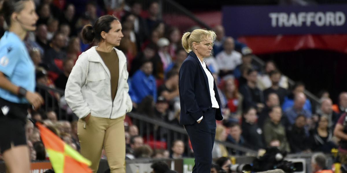 Wiegman, seleccionadora de Inglaterra, da positivo en covid