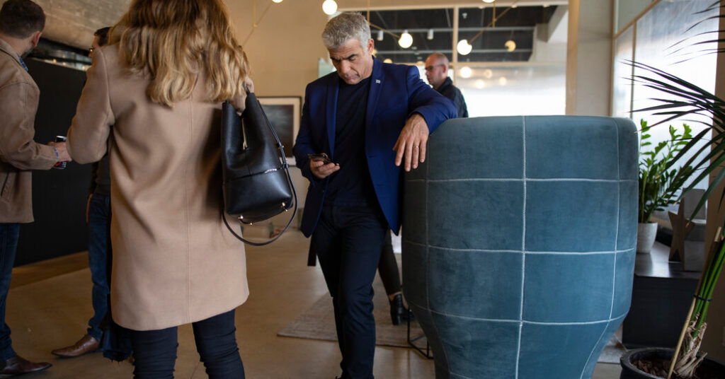 Yair Lapid, el nuevo primer ministro de Israel, jugó el juego largo hacia el poder