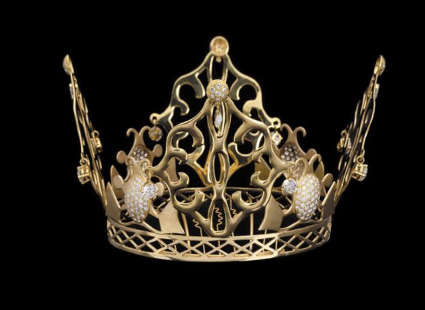 Tiara que Victoria Beckham lució en su boda / Gtres