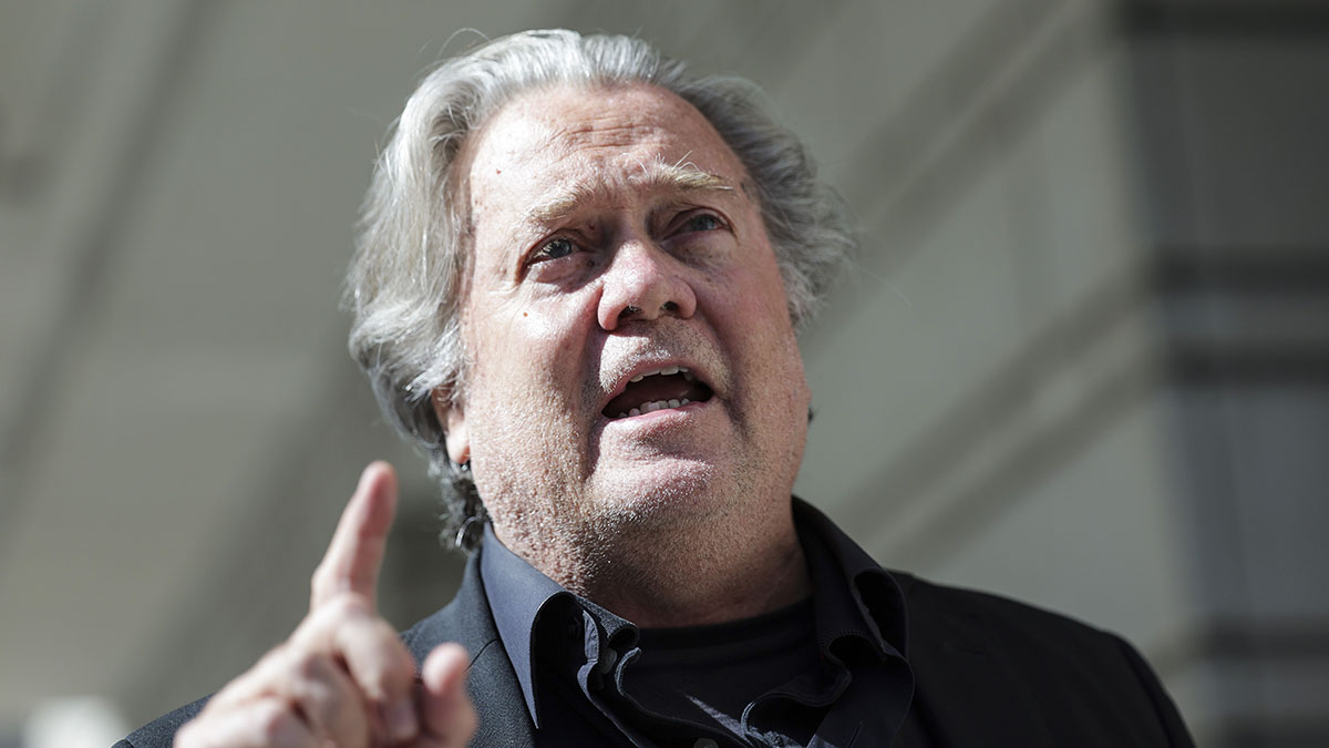 exasesor de Trump, Steve Bannon