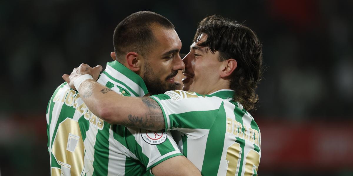 "Bellerín se ha afeitado el bigote y no se lo va a dejar hasta que no vuelva al Betis"