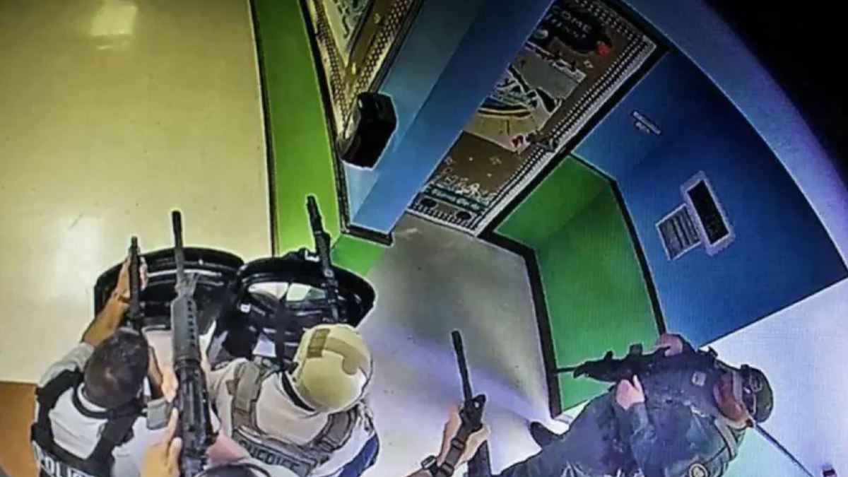 video de la masacre en la Escuela Primaria Robb