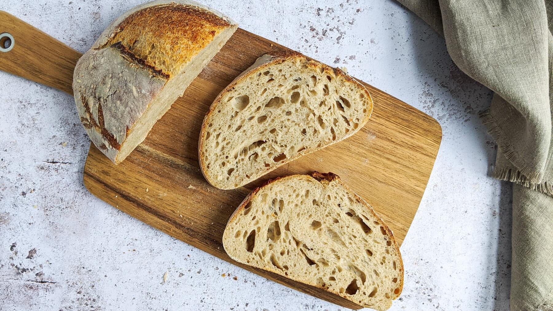 ¿Por qué los supermercados venden el pan en bolsas marrones?