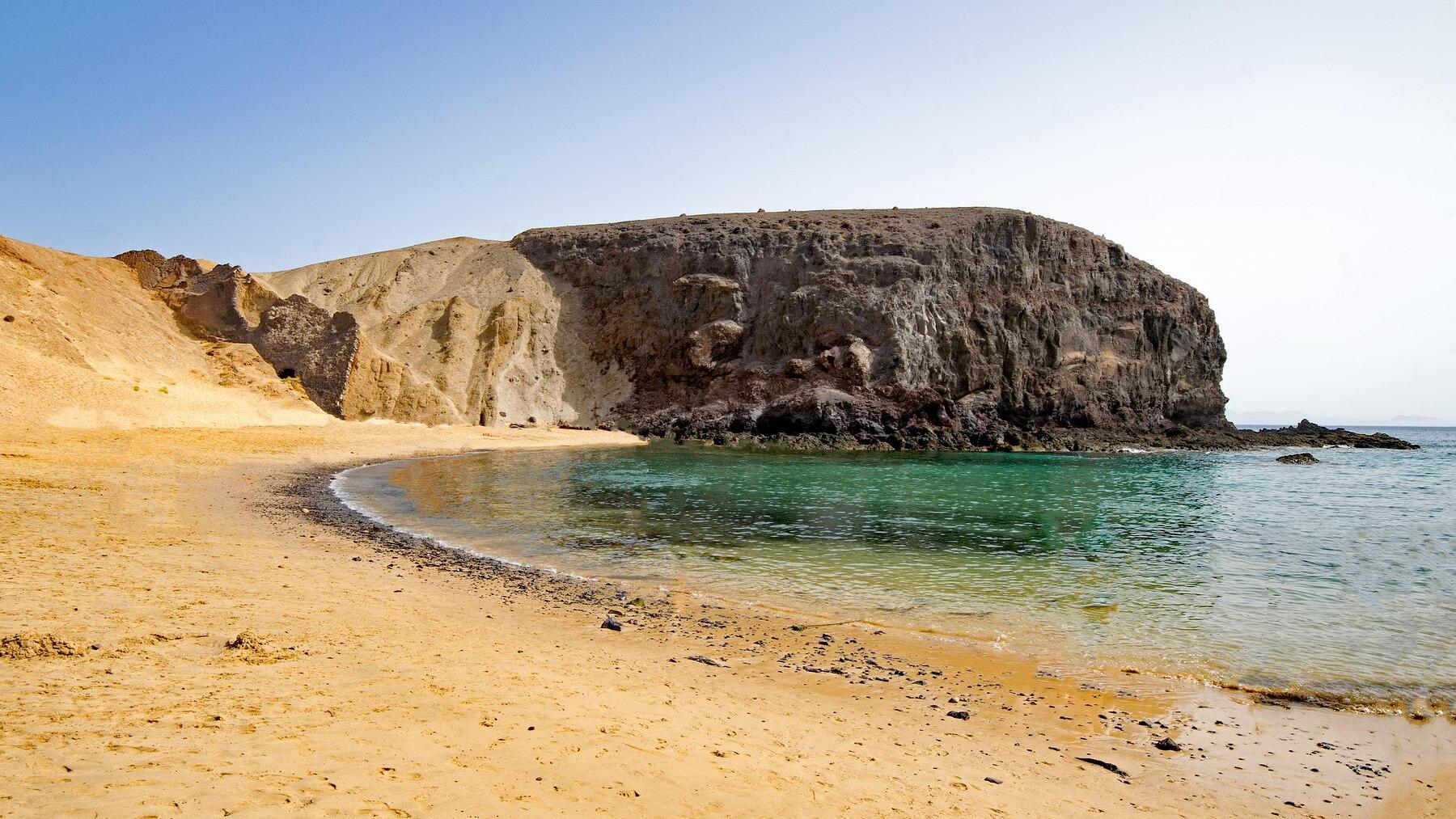 ¿Volveremos a ver las míticas avionetas que lanzaban regalos en las playas?