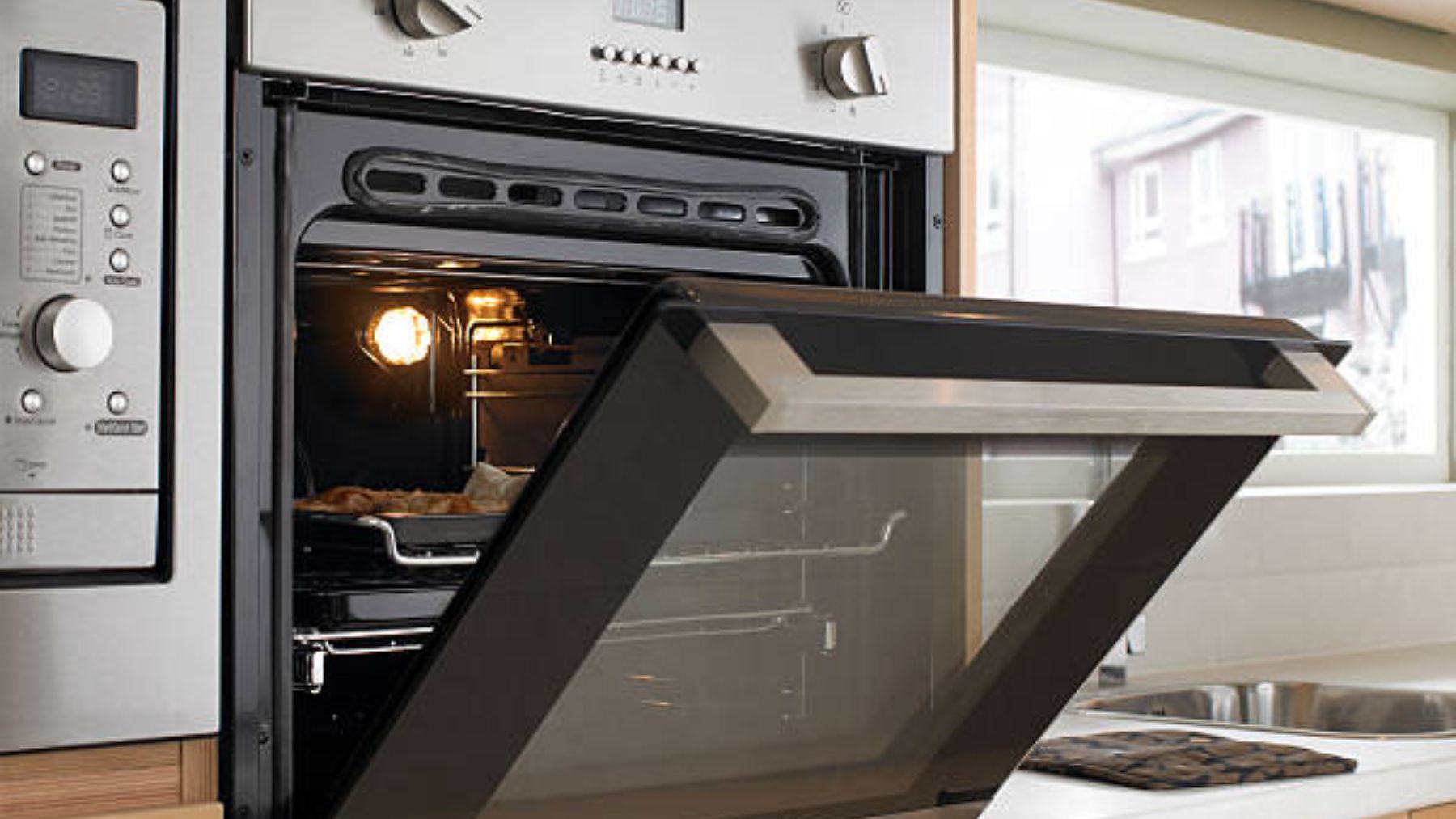 ¿se debe dejar la puerta abierta o cerrada?