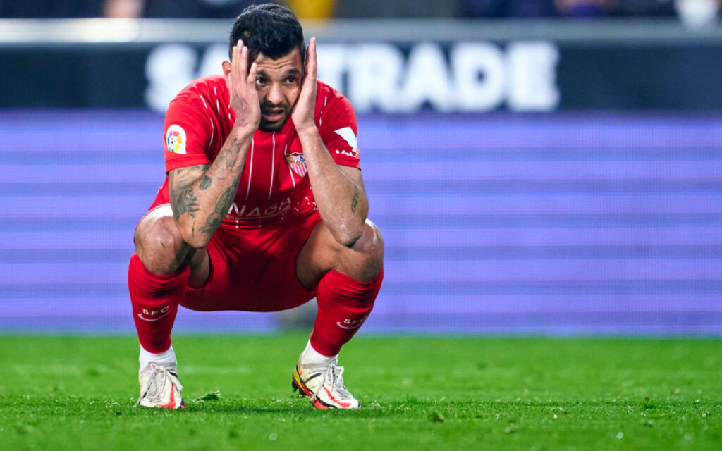 ¿Adiós Mundial de Qatar 2022? Jesús 'Tecatito' Corona sufre rotura de peroné y ligamentos del tobillo | Tuit