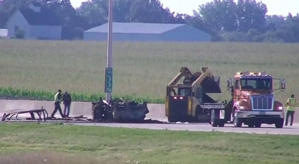 Choque en la I-90 en condado McHenry deja 5 niños y 2 mujeres muertos