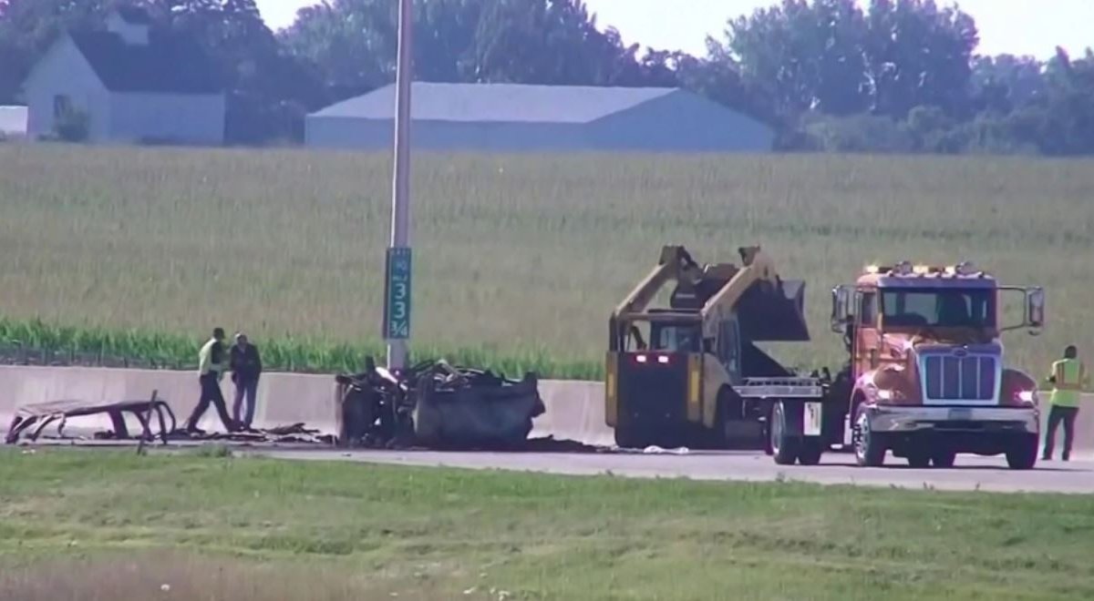 Choque en la I-90 en condado McHenry deja 5 niños y 2 mujeres muertos