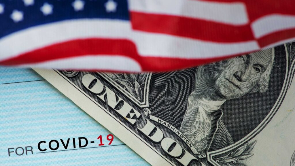 hasta $1,000 a trabajadores esenciales