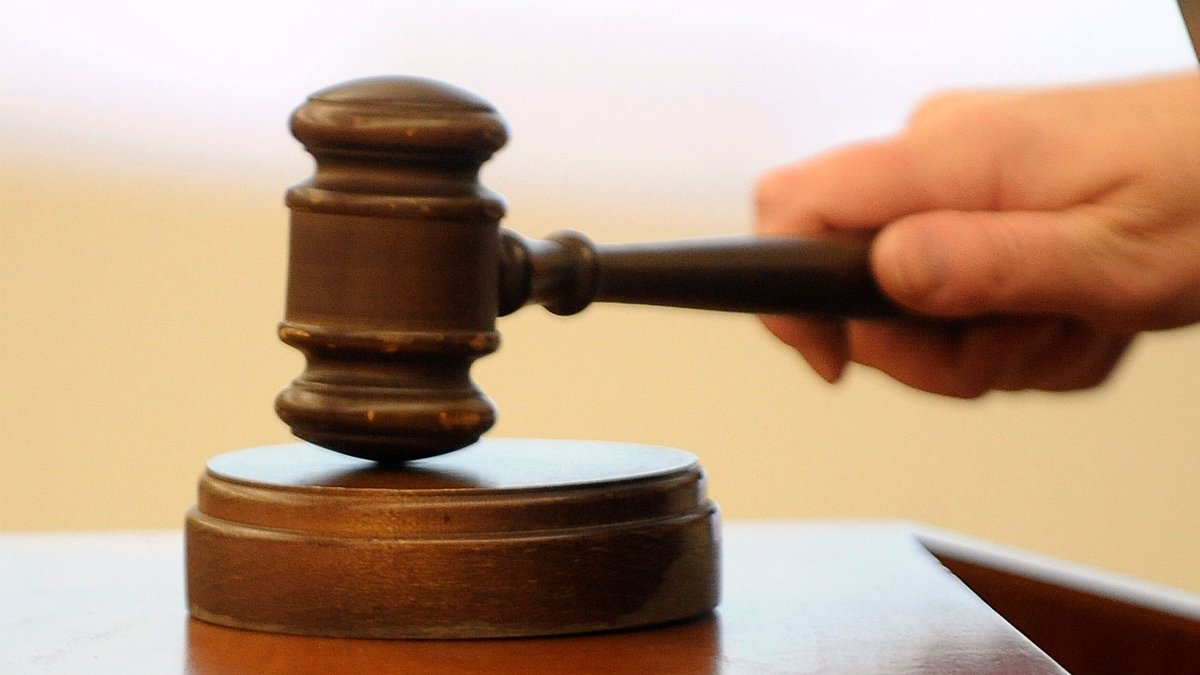 aplazan audiencia de madre que mató a su hijo de hambre