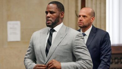 Argumentos de apertura en el juicio contra R. Kelly en Chicago