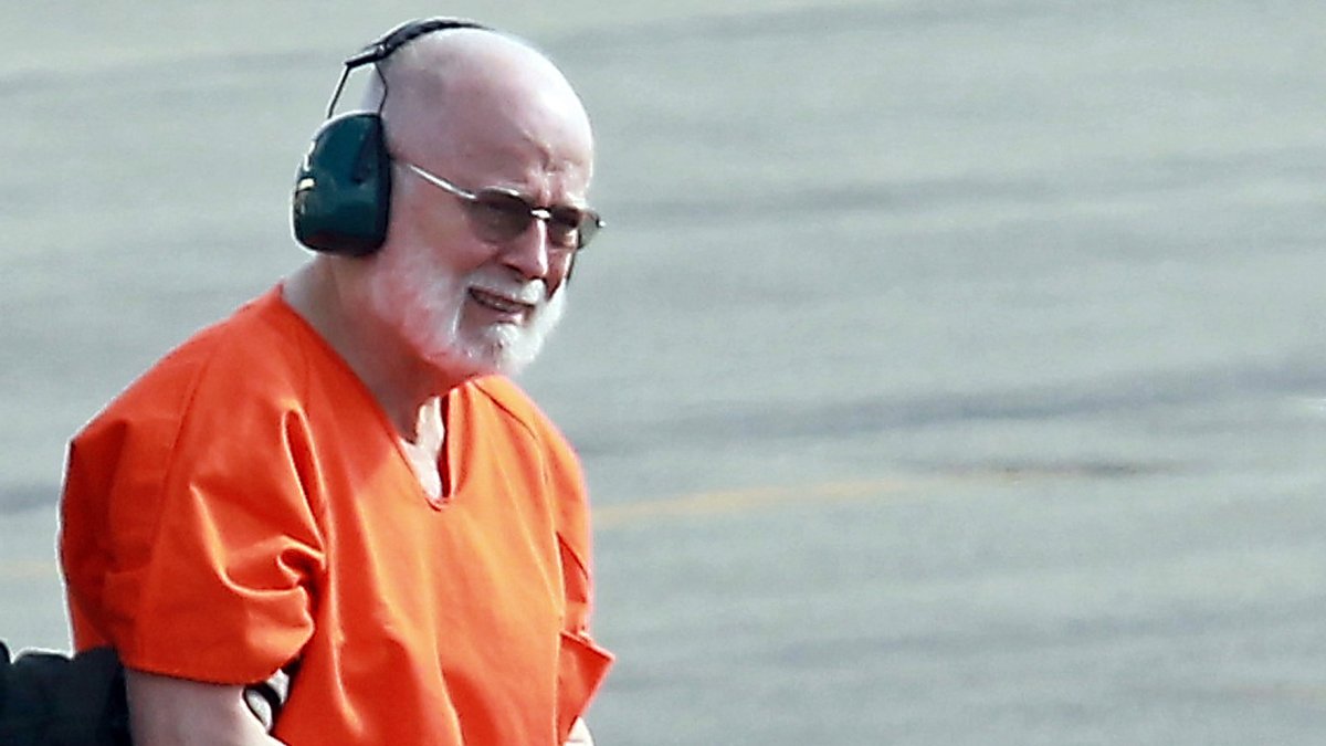 Acusan a tres presos de la muerte del mafioso Whitey Bulger en una prisión de alta seguridad