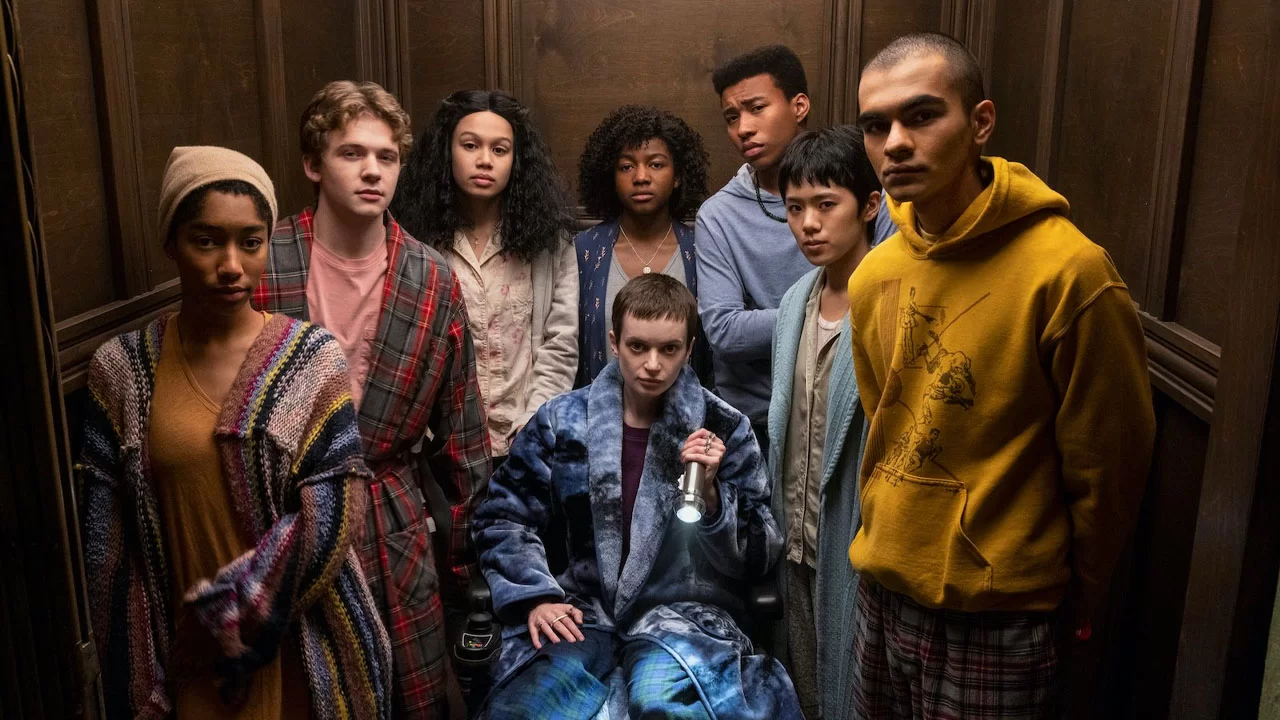 mike flanagan medianoche club niños 2022