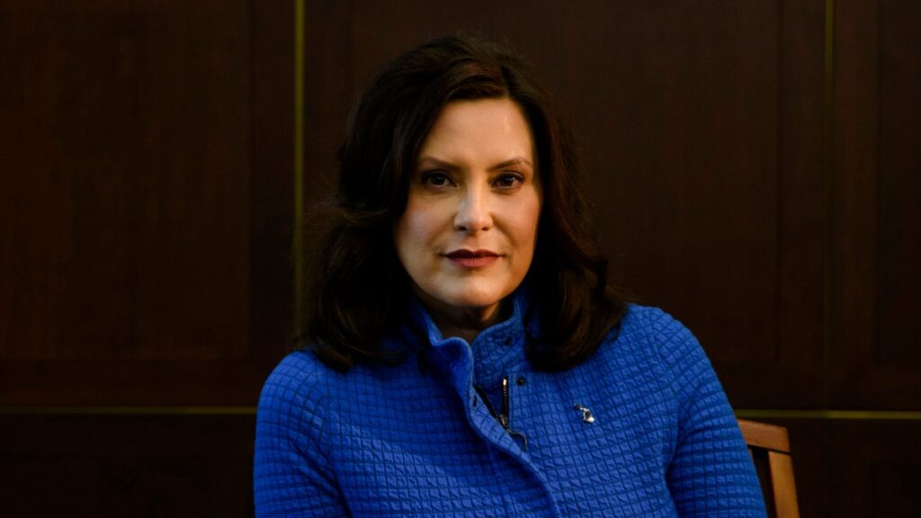gobernadora de Michigan, Gretchen Whitmer, reacciona a determinación judicial por intento de secuestro