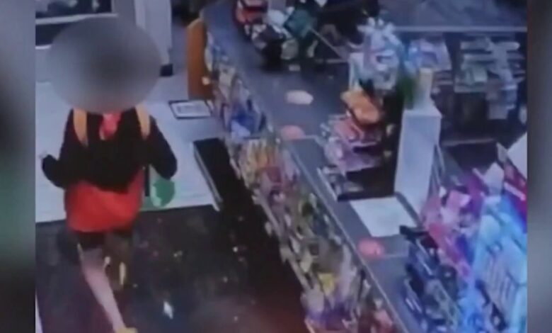 Menor de 11 años grabado mientras cometía robo en Boston