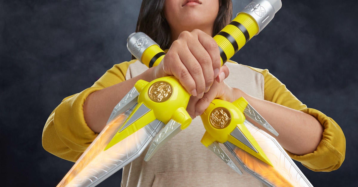 Lightning Collection Power Daggers y Wild Force Blue Ranger Figura