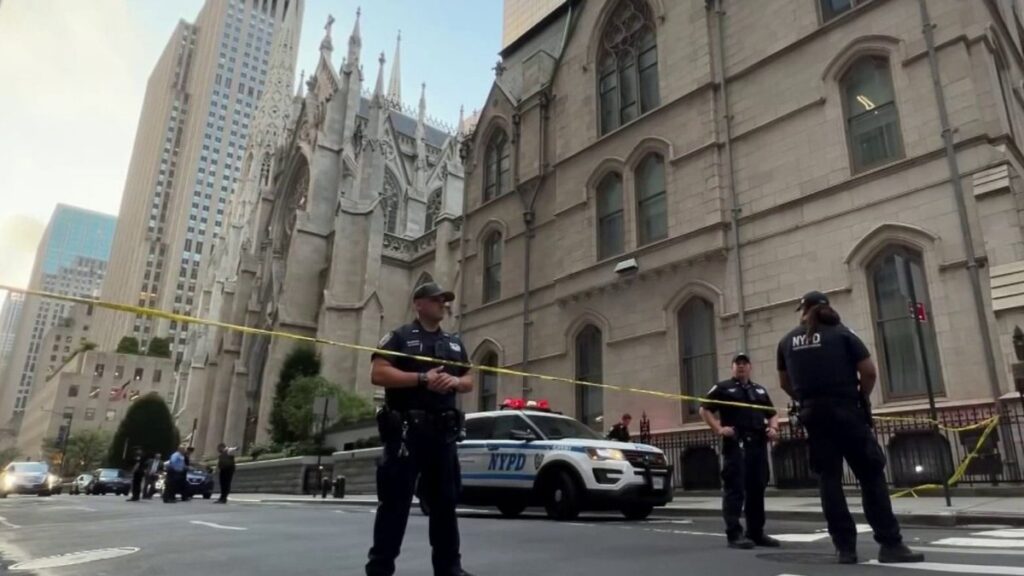 Tiroteo afuera de Catedral de San Patricio