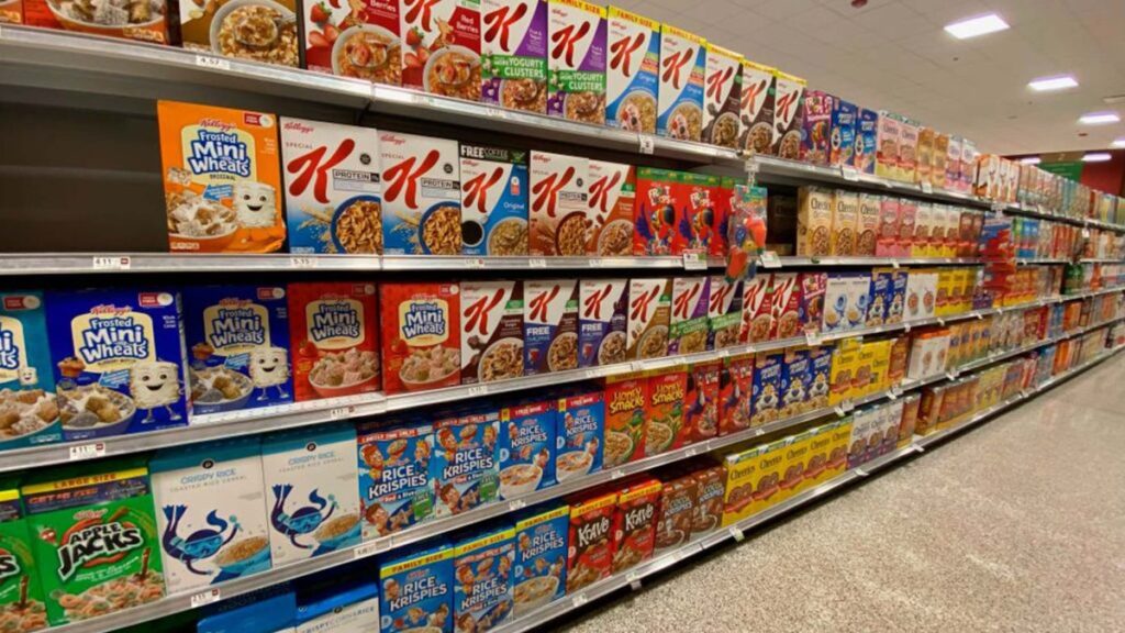 Abren concurso para dar $5,000 entre quienes coman cereales Kellogg’s durante la cena