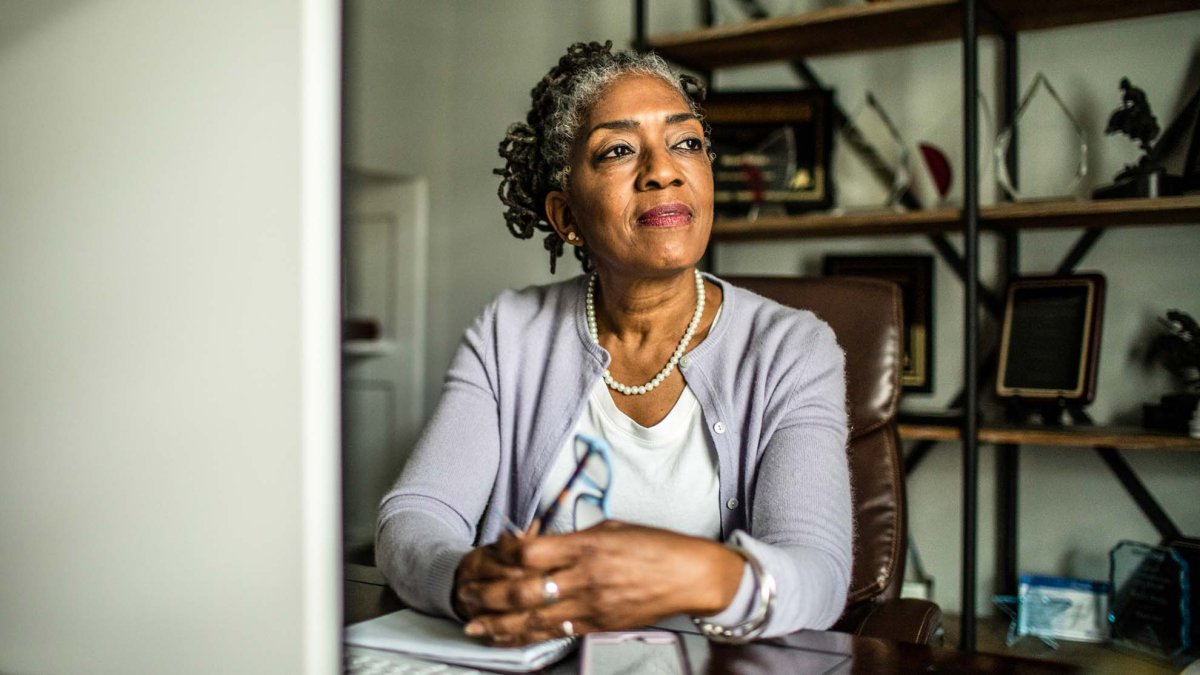 Estas son 4 cosas que debes saber si trabajas después de los 65 años