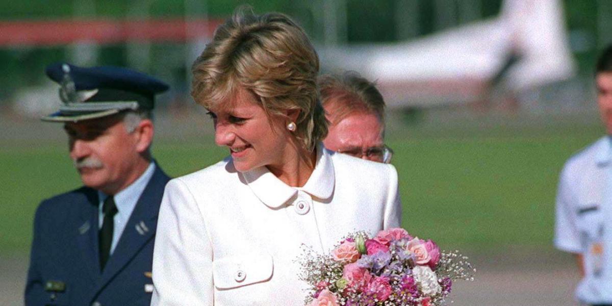 25 años sin Lady Di: cinco 'looks' icónicos de la princesa
