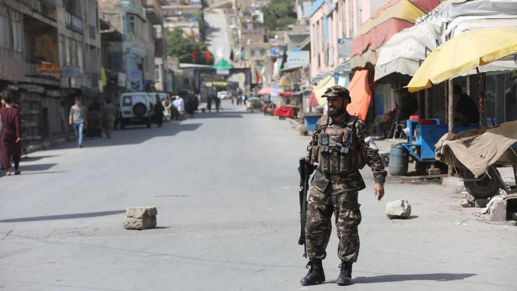 Afganistán: bombazo en una mezquita deja 21 muertos y decenas de heridos