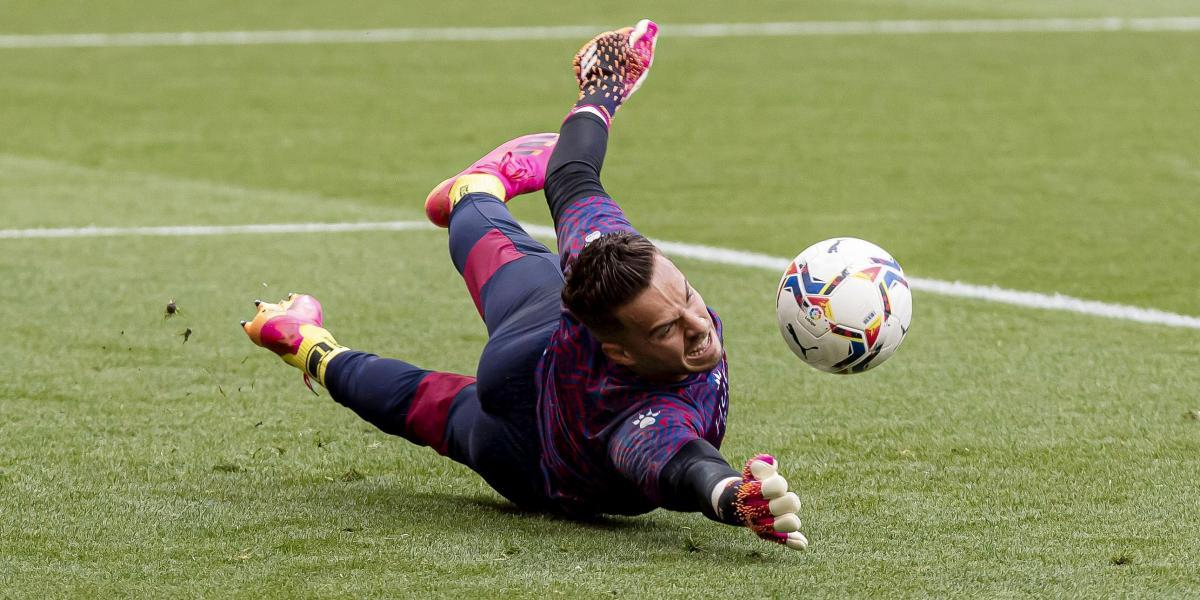 Andrés Fernández vuelve a la palestra