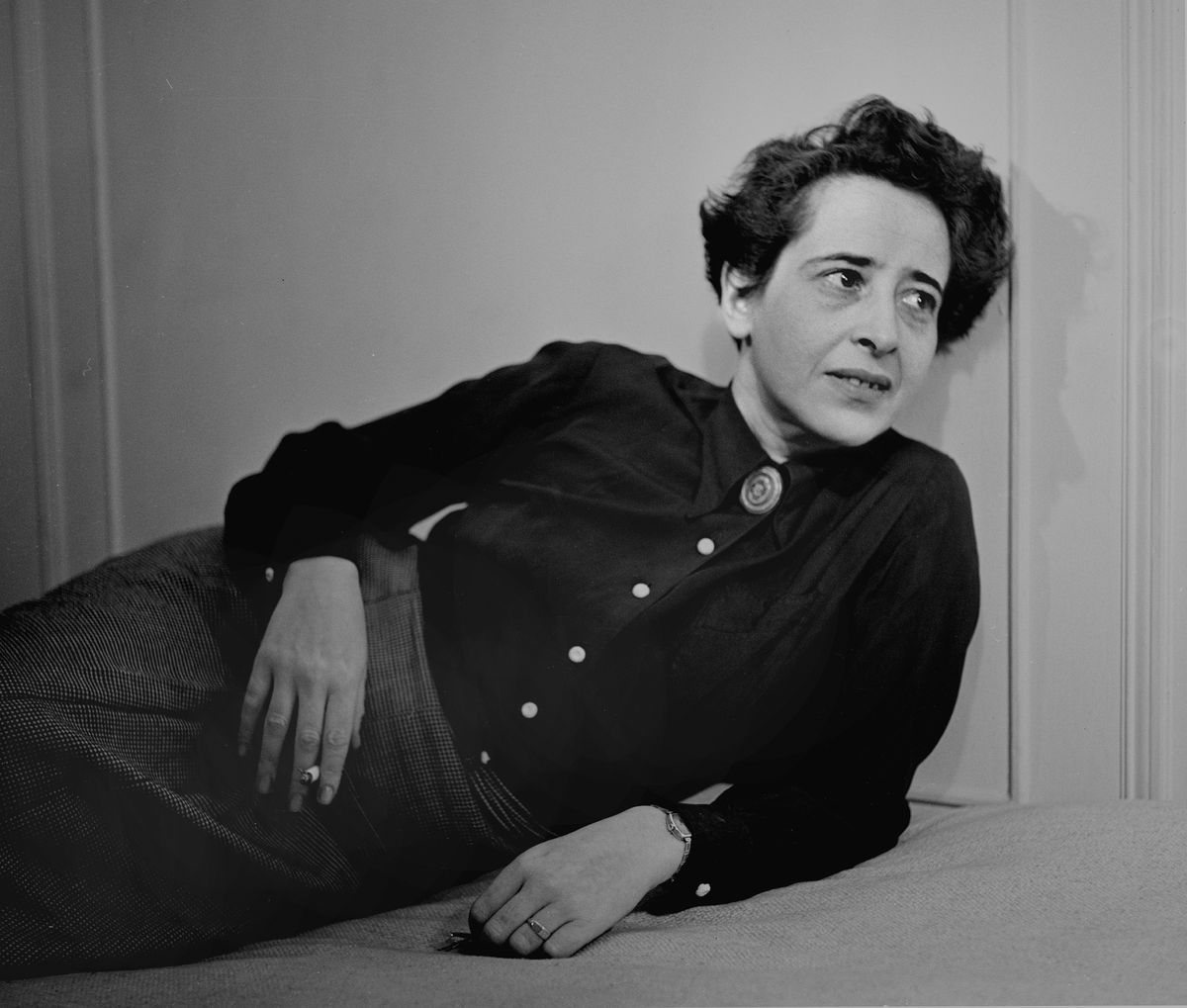 Arendt, Putin y la segunda ola de la posverdad