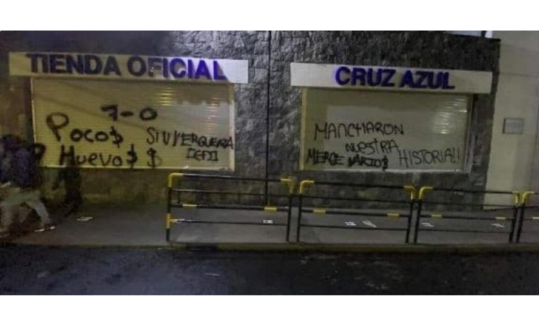 Así amaneció la tienda de Cruz Azul en La Noria | Video