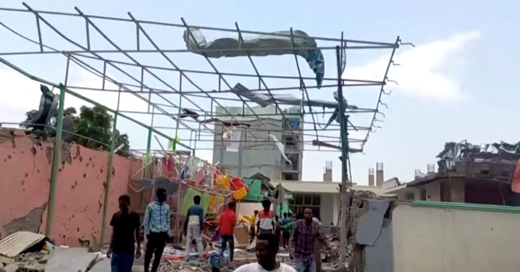 Ataque aéreo etíope golpea jardín de infantes mientras se extiende la lucha en Tigray