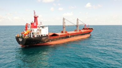 Barco con bandera extrajera logra primer carga de granos en Ucrania desde inicio de la guerra