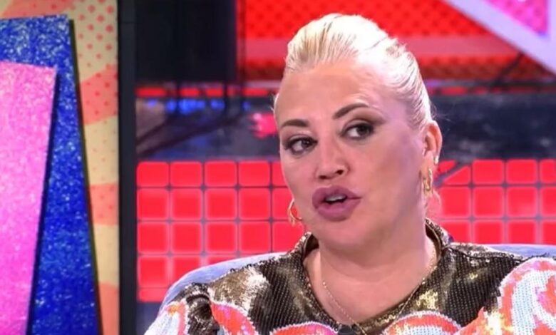 Belén Esteban anuncia su regreso a la televisión con este posado en bañador