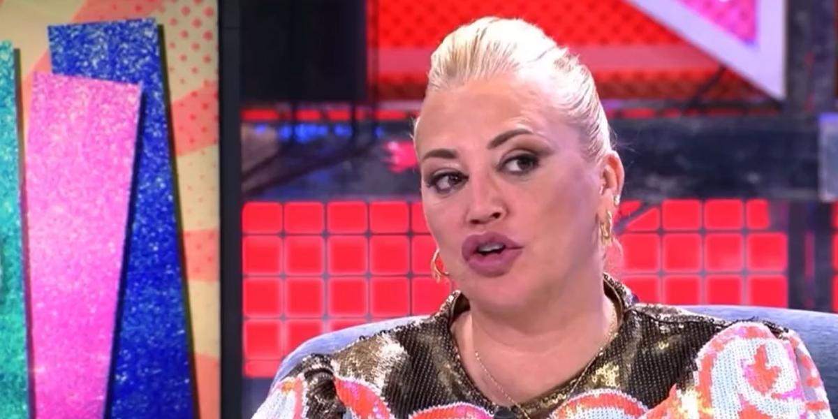 Belén Esteban posa en bañador y anuncia su inminente vuelta a los platós de televisión