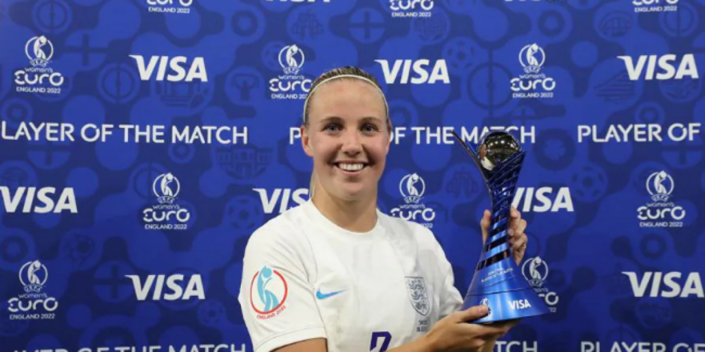 Beth Mead, Bota de Oro y MVP de la Eurocopa