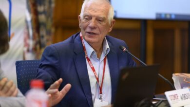 Borrell propone crear una misión de la UE para adiestrar a militares ucranios