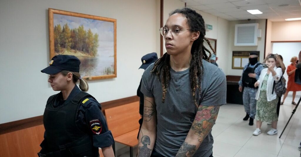 Brittney Griner es sentenciada a 9 años en una colonia penal rusa