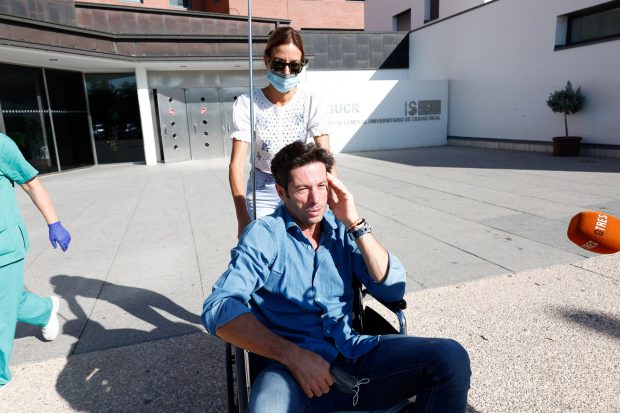 Canales Rivera saliendo del hospital / Gtres