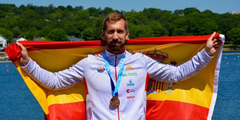 Carlos Arévalo: “Entrar en las Fuerzas Armadas fue lo mejor que hice en mi vida"